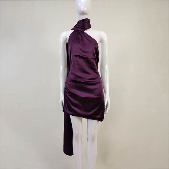 Purple satin (stretchy) sz 6 - Picture 2 of 7